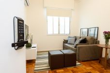 Apartamento em Rio de Janeiro - GC707 (Zona1)