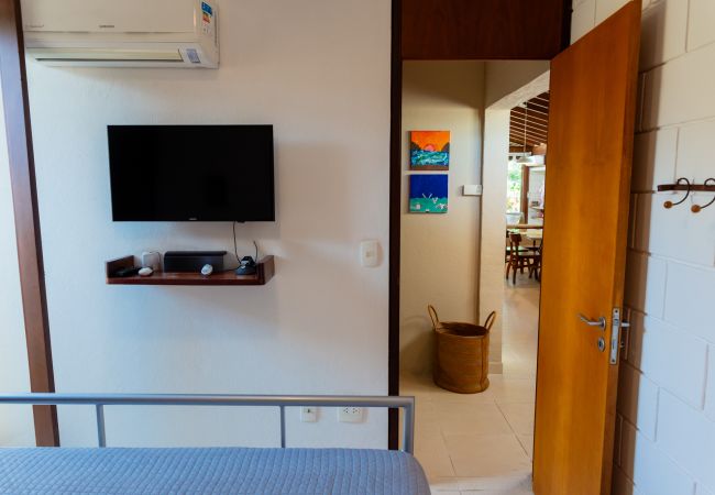 Casa em São Sebastião - Casa c Wi-Fi, jacuzzi e churrasqueira em Guaecá/SP Casa em São Sebastião - Casa c Wi-Fi, jacuzzi e churrasqueira em Guaecá/SP