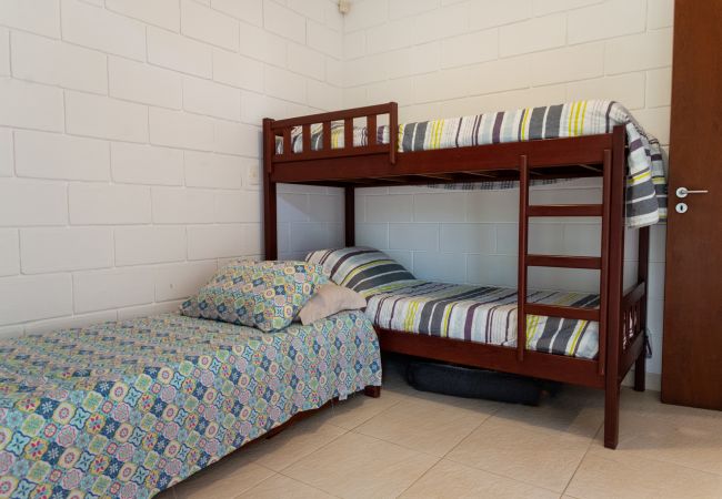 Casa em São Sebastião - Casa c Wi-Fi, jacuzzi e churrasqueira em Guaecá/SP Casa em São Sebastião - Casa c Wi-Fi, jacuzzi e churrasqueira em Guaecá/SP