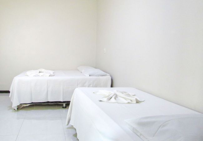 Apartamento em Porto Seguro - Apto c piscina e WiFi a 150m da Praia de Mundaí/BA Apartamento em Porto Seguro - Apto c piscina e WiFi a 150m da Praia de Mundaí/BA