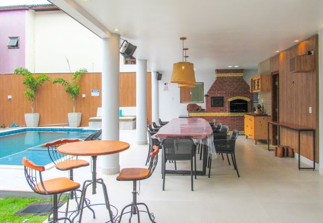 Apartamento em Porto Seguro - Apto c piscina e WiFi a 150m da Praia de Mundaí/BA Apartamento em Porto Seguro - Apto c piscina e WiFi a 150m da Praia de Mundaí/BA