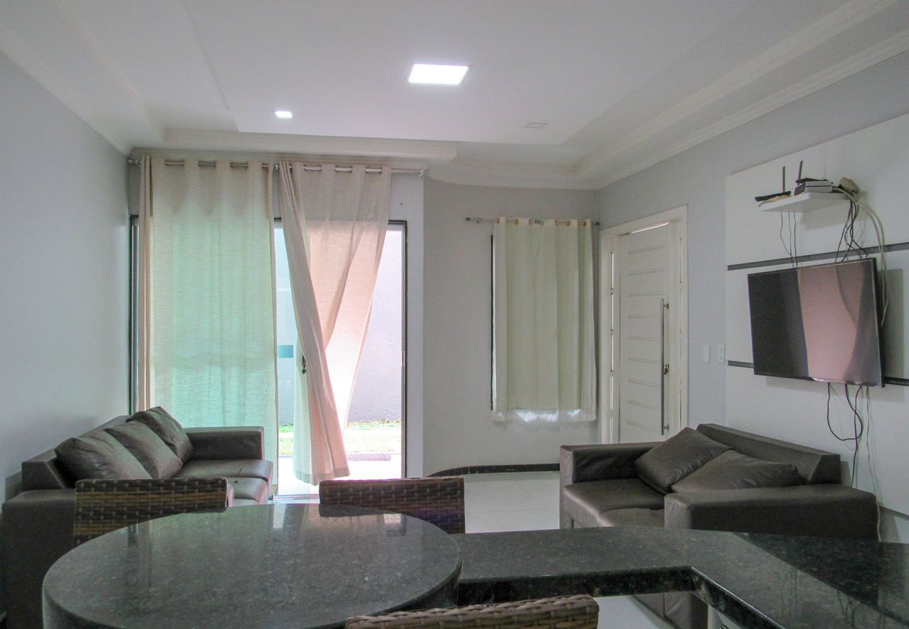 Apartamento em Porto Seguro - Apto c piscina e WiFi a 150m da Praia de Mundaí/BA Apartamento em Porto Seguro - Apto c piscina e WiFi a 150m da Praia de Mundaí/BA