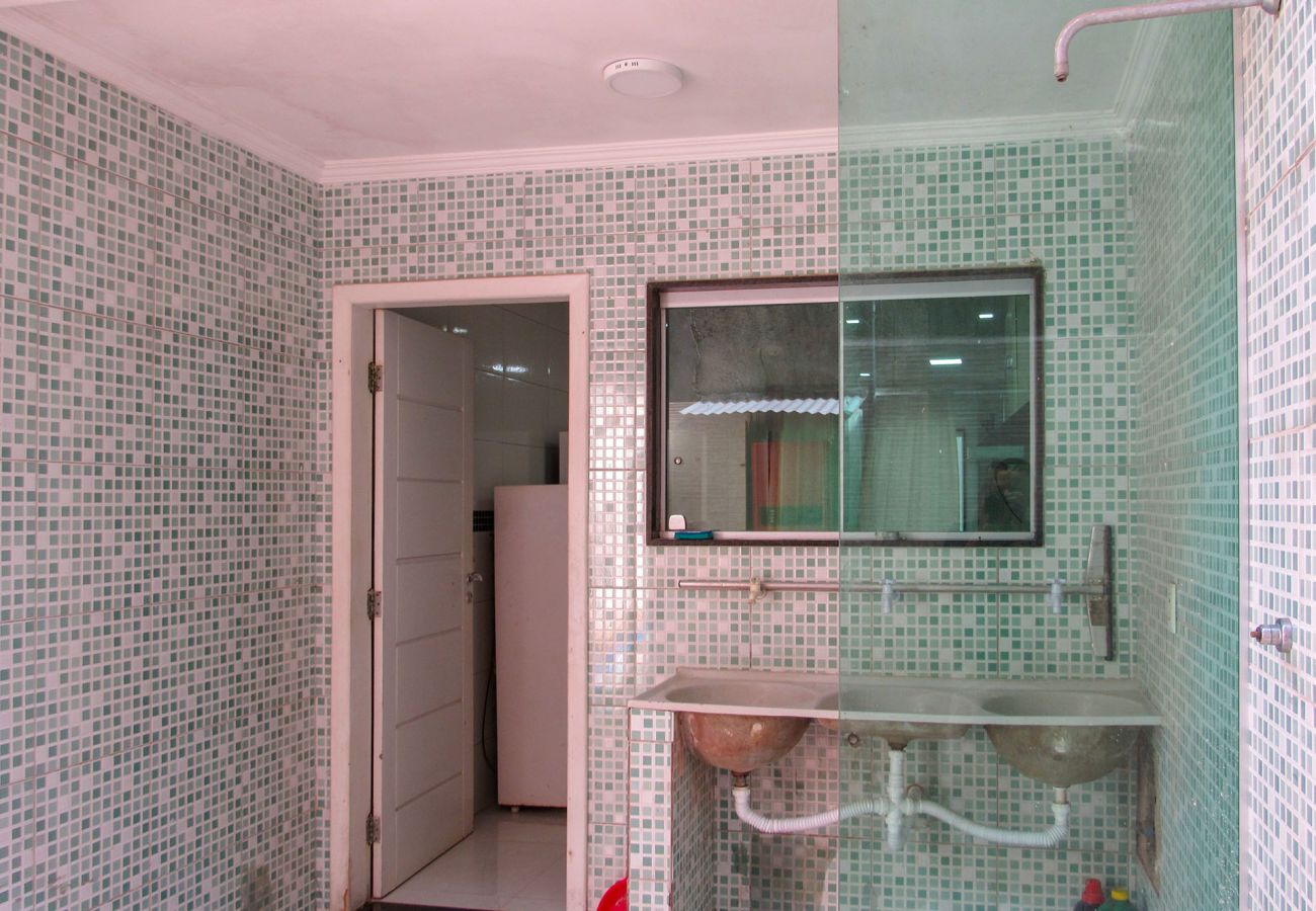 Apartamento em Porto Seguro - Apto c piscina e WiFi a 150m da Praia de Mundaí/BA Apartamento em Porto Seguro - Apto c piscina e WiFi a 150m da Praia de Mundaí/BA