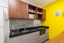 Apartamento em Rio de Janeiro - AC402 (Zona1)