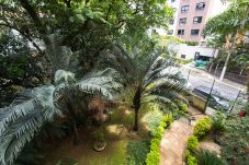 Apartamento em São Paulo - Apto com Varanda na Paulista a 15 min do Metrô 