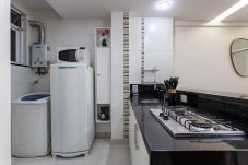 Apartamento em Rio de Janeiro - DF219 (Zona3)