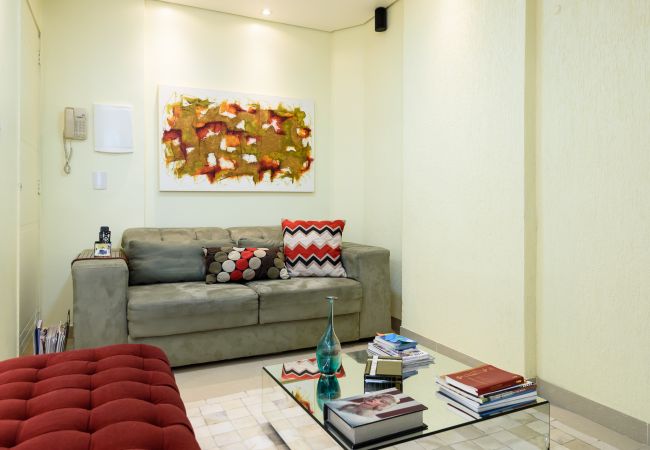 Apartamento em Rio de Janeiro - VP305 (Zona1) Apartamento em Rio de Janeiro - VP305 (Zona1)