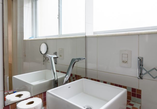 Apartamento em Rio de Janeiro - VP305 (Zona1) Apartamento em Rio de Janeiro - VP305 (Zona1)