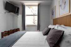 Apartamento em Rio de Janeiro - BR403 (Zona3)