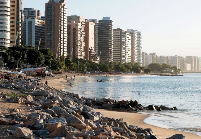 Apartamento em Fortaleza - Apto à beira-mar com wi-fi e piscina em Fortaleza Apartamento em Fortaleza - Apto à beira-mar com wi-fi e piscina em Fortaleza