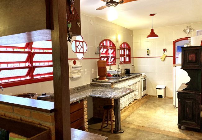 Casa em São Sebastião - Casa com muito lazer a 100m da Praia de Guaecá/SP Casa em São Sebastião - Casa com muito lazer a 100m da Praia de Guaecá/SP