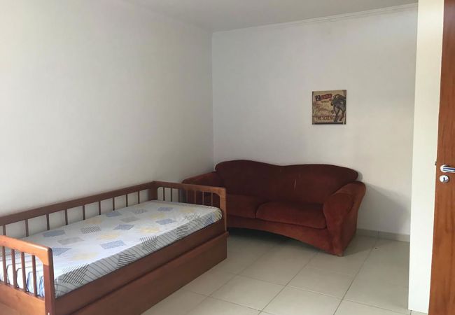 Casa em Campo Limpo Paulista - Chácara c Wi-Fi, piscina e churrasq-Campo Limpo/SP Casa em Campo Limpo Paulista - Chácara c Wi-Fi, piscina e churrasq-Campo Limpo/SP