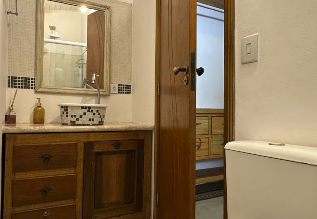 Casa em Ilhabela - Ilhabela: refúgio na natureza c/ vista espetacular Casa em Ilhabela - Ilhabela: refúgio na natureza c/ vista espetacular