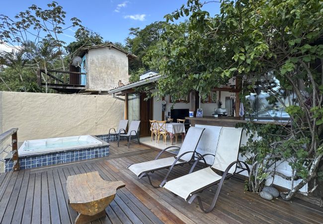 Casa em Ilhabela - Ilhabela: refúgio na natureza c/ vista espetacular Casa em Ilhabela - Ilhabela: refúgio na natureza c/ vista espetacular