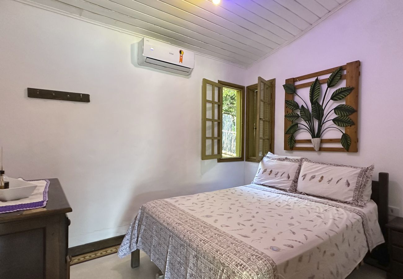 Casa em Ilhabela - Ilhabela: refúgio na natureza c/ vista espetacular Casa em Ilhabela - Ilhabela: refúgio na natureza c/ vista espetacular