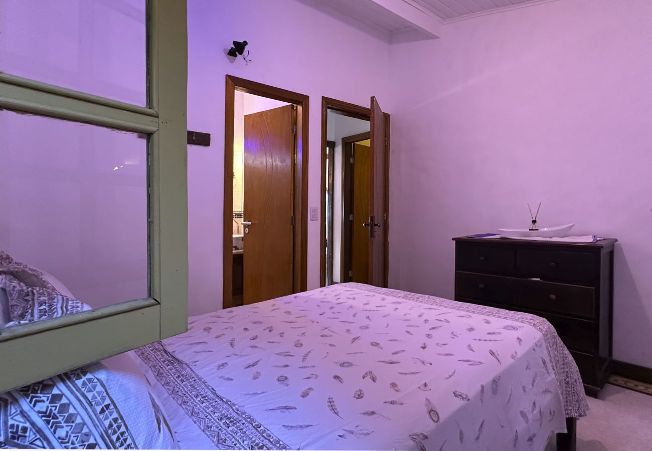 Casa em Ilhabela - Ilhabela: refúgio na natureza c/ vista espetacular Casa em Ilhabela - Ilhabela: refúgio na natureza c/ vista espetacular