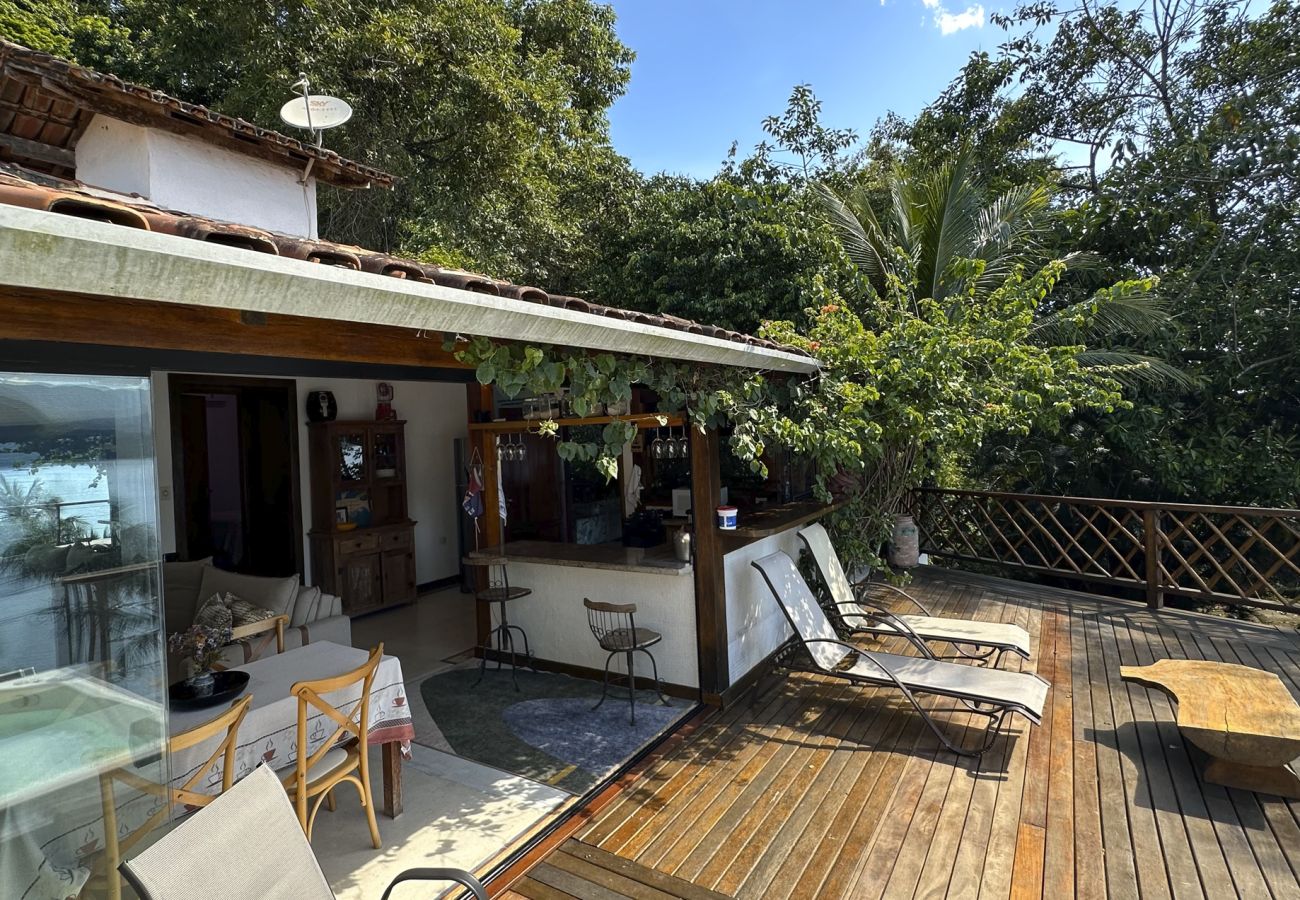 Casa em Ilhabela - Ilhabela: refúgio na natureza c/ vista espetacular Casa em Ilhabela - Ilhabela: refúgio na natureza c/ vista espetacular
