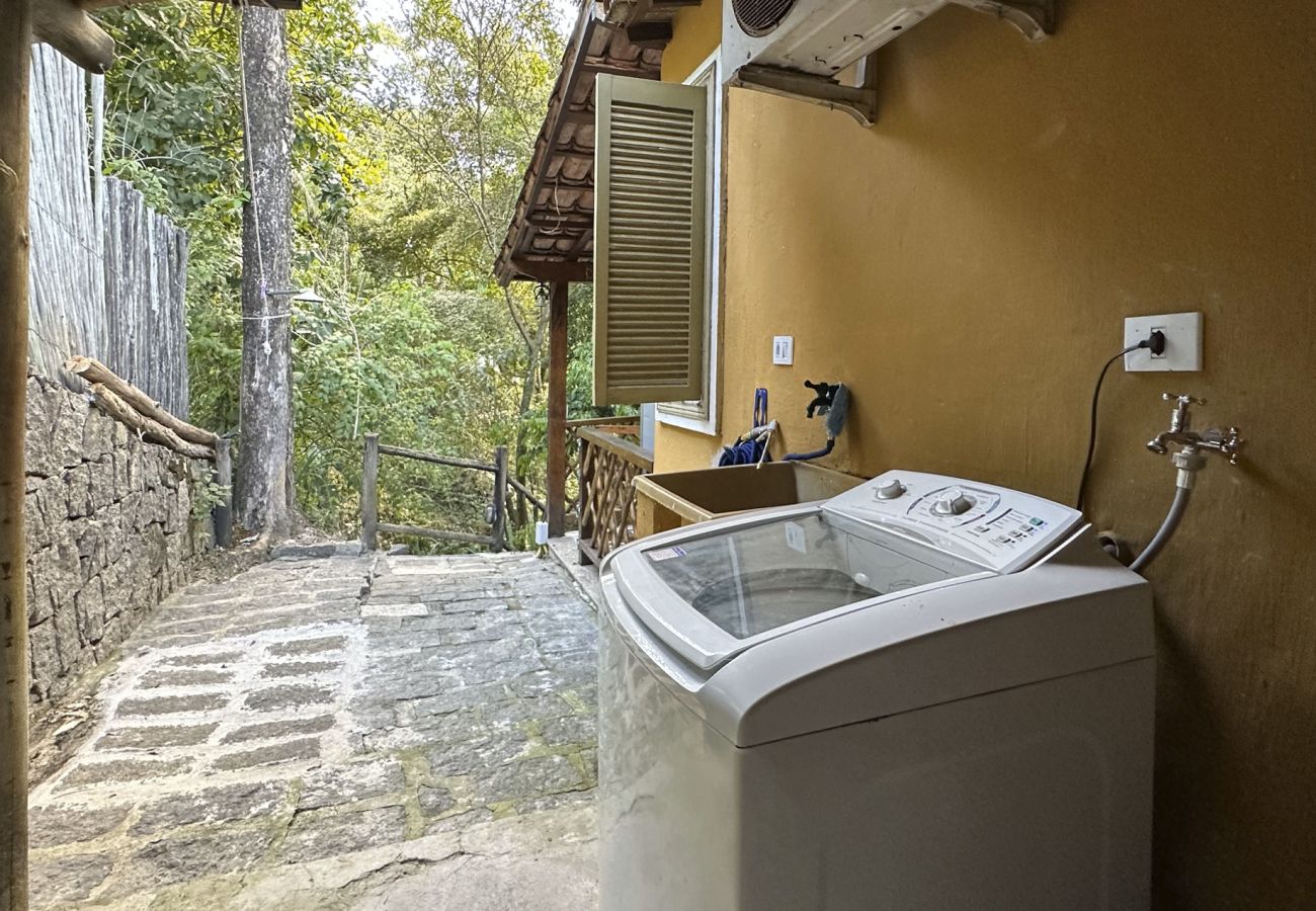 Casa em Ilhabela - Ilhabela: refúgio na natureza c/ vista espetacular Casa em Ilhabela - Ilhabela: refúgio na natureza c/ vista espetacular