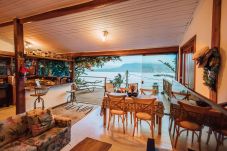 Casa em Ilhabela - Ilhabela: refúgio na natureza c/ vista espetacular