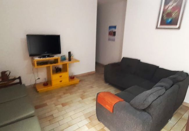 Apartamento em Cabo Frio - Apartamento próximo à Praia do Forte, em Cabo Frio Apartamento em Cabo Frio - Apartamento próximo à Praia do Forte, em Cabo Frio