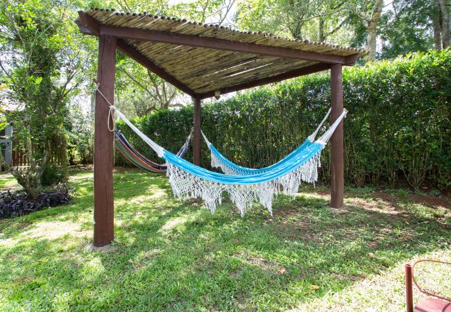 Casa de Campo em Ibiúna - Sítio Martins com lazer completo em Ibiúna - SP Casa de Campo em Ibiúna - Sítio Martins com lazer completo em Ibiúna - SP