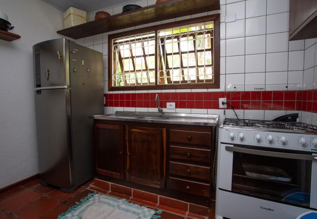 Casa de Campo em Ibiúna - Sítio Martins com lazer completo em Ibiúna - SP Casa de Campo em Ibiúna - Sítio Martins com lazer completo em Ibiúna - SP