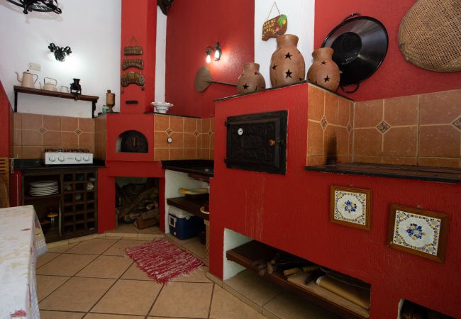 Casa de Campo em Ibiúna - Sítio Martins com lazer completo em Ibiúna - SP Casa de Campo em Ibiúna - Sítio Martins com lazer completo em Ibiúna - SP