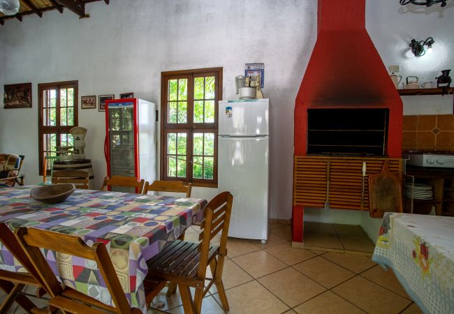 Casa de Campo em Ibiúna - Sítio Martins com lazer completo em Ibiúna - SP Casa de Campo em Ibiúna - Sítio Martins com lazer completo em Ibiúna - SP