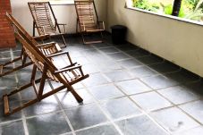 Apartamento em Angra dos Reis - Suíte para quatro pessoas com Wi-Fi em Angra