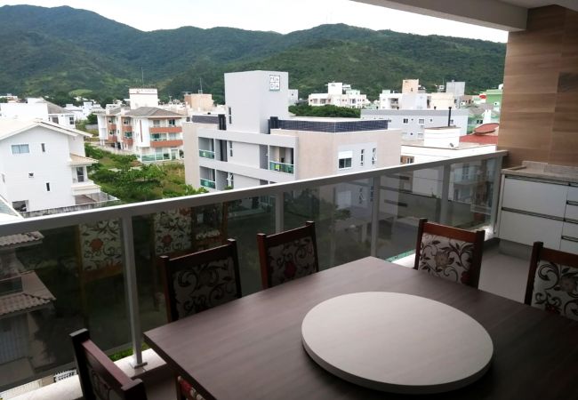 Apartamento em Tijucas - Apê duplex perto da Praia Palmas do Arvoredo em SC