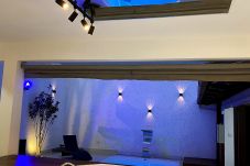 Casa em Divinópolis - Casa de alto luxo com piscina, churrasq e jacuzzi