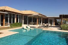 Casa em Itu - Luxuosa casa em condomínio c piscina, SPA, lareira