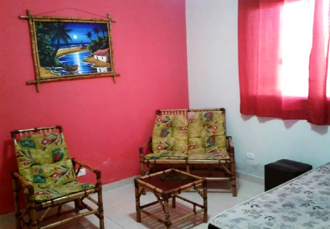 Casa em Bertioga - Casa linda com Piscina e Jogos, pertinho da Praia Casa em Bertioga - Casa linda com Piscina e Jogos, pertinho da Praia