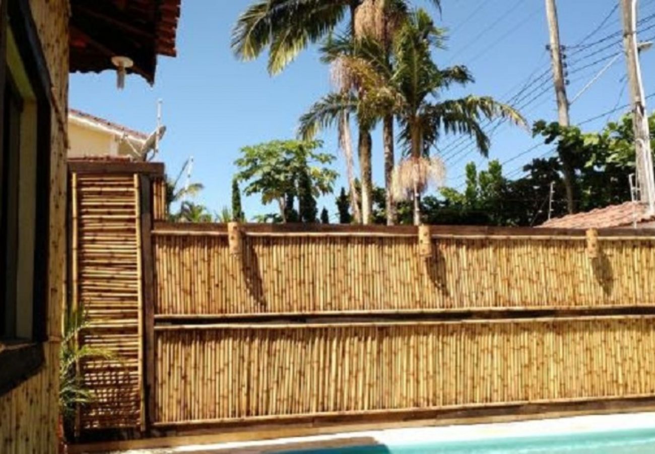 Casa em Bertioga - Casa linda com Piscina e Jogos, pertinho da Praia Casa em Bertioga - Casa linda com Piscina e Jogos, pertinho da Praia