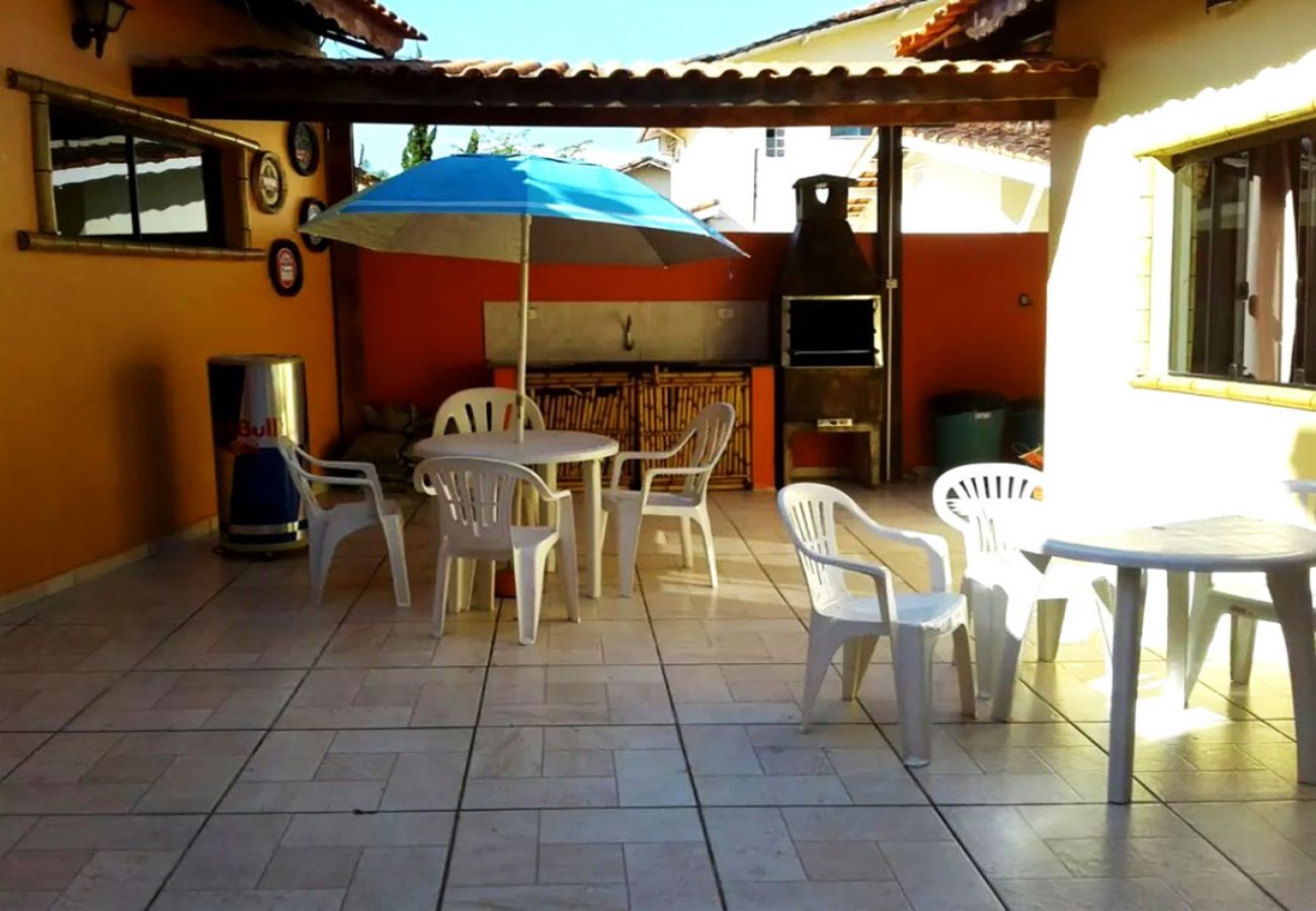 Casa em Bertioga - Casa linda com Piscina e Jogos, pertinho da Praia Casa em Bertioga - Casa linda com Piscina e Jogos, pertinho da Praia