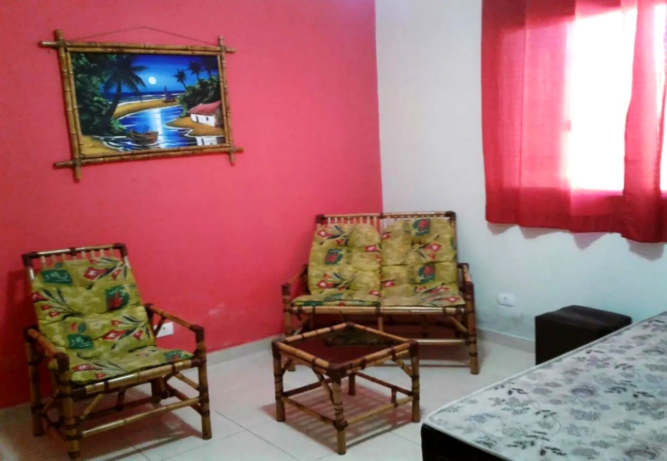 Casa em Bertioga - Casa linda com Piscina e Jogos, pertinho da Praia Casa em Bertioga - Casa linda com Piscina e Jogos, pertinho da Praia