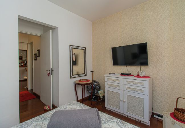 Apartamento em São Paulo - Apto com ótima localização e Wi-Fi no Brooklin/SP Apartamento em São Paulo - Apto com ótima localização e Wi-Fi no Brooklin/SP