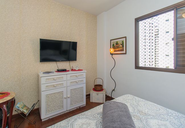 Apartamento em São Paulo - Apto com ótima localização e Wi-Fi no Brooklin/SP Apartamento em São Paulo - Apto com ótima localização e Wi-Fi no Brooklin/SP