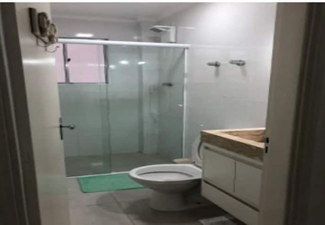 Apartamento em Santos - Apto aconchegante e bem localizado com ar e wi-fi Apartamento em Santos - Apto aconchegante e bem localizado com ar e wi-fi
