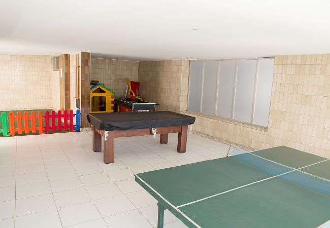 Apartamento em Vila Velha - Apto com Wi-Fi na Praia da Costa no Espírito Santo Apartamento em Vila Velha - Apto com Wi-Fi na Praia da Costa no Espírito Santo