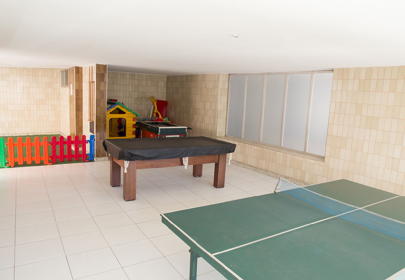 Apartamento em Vila Velha - Apto com Wi-Fi na Praia da Costa no Espírito Santo Apartamento em Vila Velha - Apto com Wi-Fi na Praia da Costa no Espírito Santo