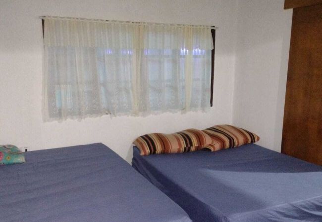 Casa em Itanhaém - Casa c pisc, churrasq, pet friendly a 200m do mar Casa em Itanhaém - Casa c pisc, churrasq, pet friendly a 200m do mar