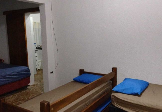 Casa em Itanhaém - Casa c pisc, churrasq, pet friendly a 200m do mar Casa em Itanhaém - Casa c pisc, churrasq, pet friendly a 200m do mar