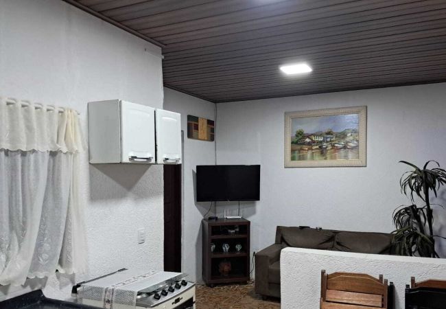 Casa em Itanhaém - Casa c pisc, churrasq, pet friendly a 200m do mar Casa em Itanhaém - Casa c pisc, churrasq, pet friendly a 200m do mar