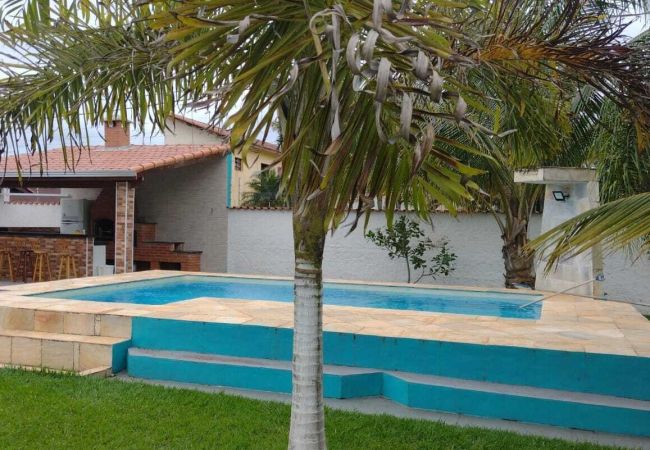 Casa em Itanhaém - Casa c pisc, churrasq, pet friendly a 200m do mar Casa em Itanhaém - Casa c pisc, churrasq, pet friendly a 200m do mar