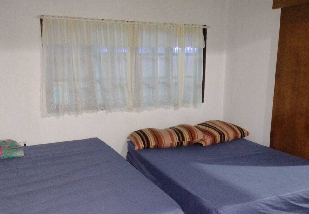 Casa em Itanhaém - Casa c pisc, churrasq, pet friendly a 200m do mar Casa em Itanhaém - Casa c pisc, churrasq, pet friendly a 200m do mar