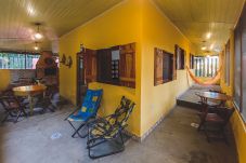 Casa em Iguape - Belo Rancho beira-rio c Pescaria e Lazer em Iguape