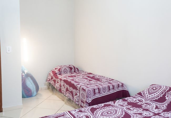 Apartamento em Cabo Frio - Casa aconchegante com excelente localização e Wi-F Apartamento em Cabo Frio - Casa aconchegante com excelente localização e Wi-F