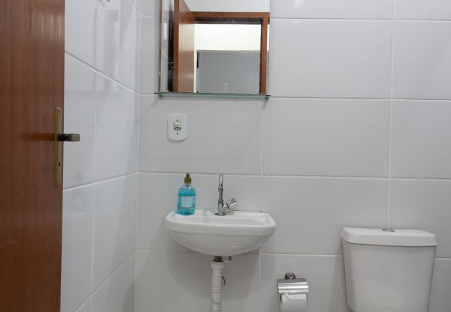 Apartamento em Cabo Frio - Casa aconchegante com excelente localização e Wi-F Apartamento em Cabo Frio - Casa aconchegante com excelente localização e Wi-F