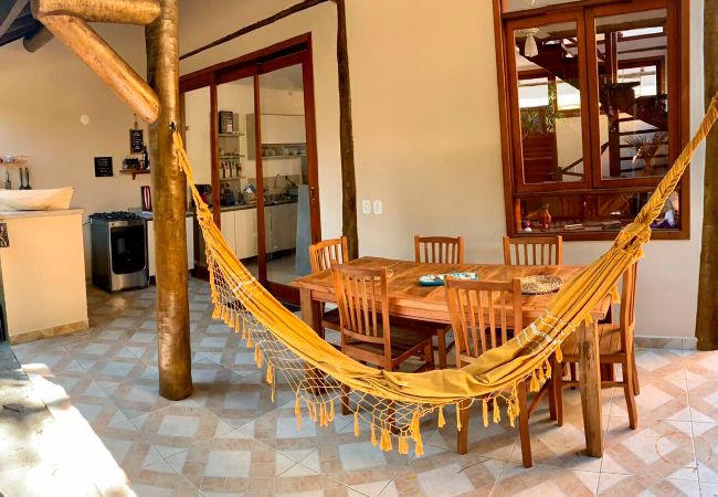 Casa em Maresias - Incrível casa com churrasq e Wi-fi proximo à praia Casa em Maresias - Incrível casa com churrasq e Wi-fi proximo à praia